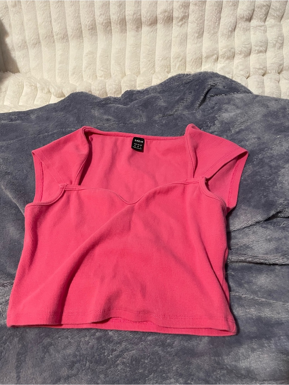 hot pink square neck ribbed crop top!!
